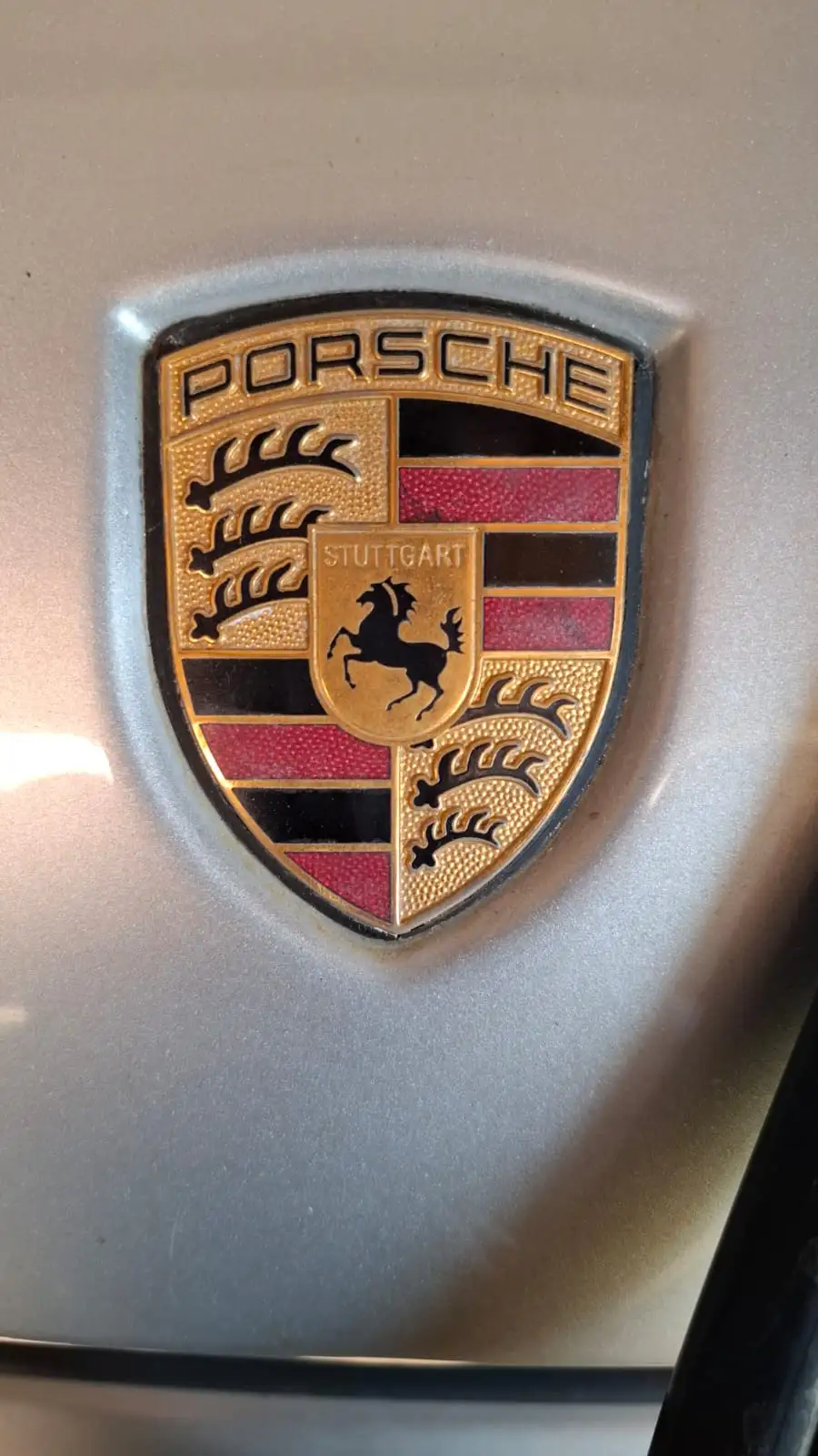 Porsche Cayenne masuk bengkel